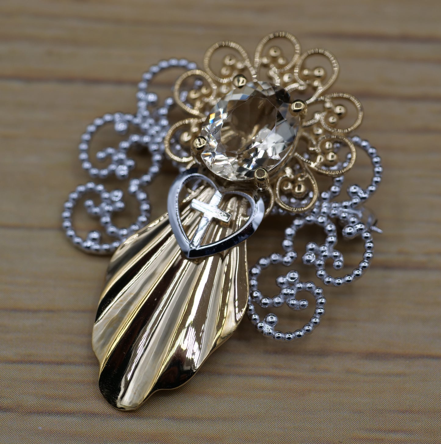 Galilee Road Angel Pin/Pendant in 14kt Gold with Gemstone