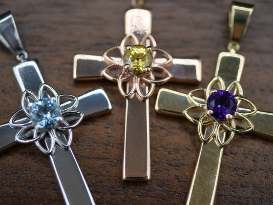 The Contemporary Celtic Knot and Gemstone Cross